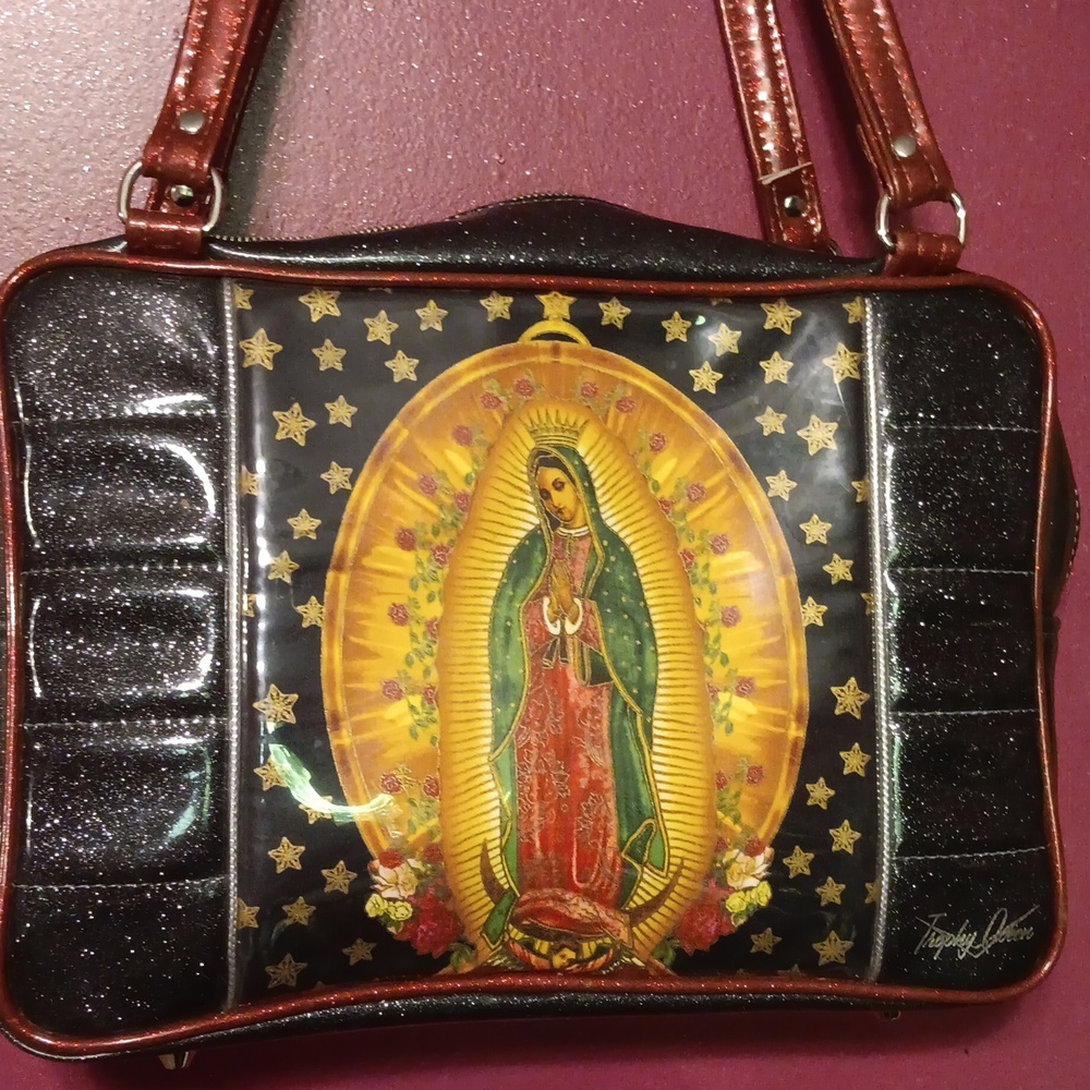 Vintage Trophy Queen Purse